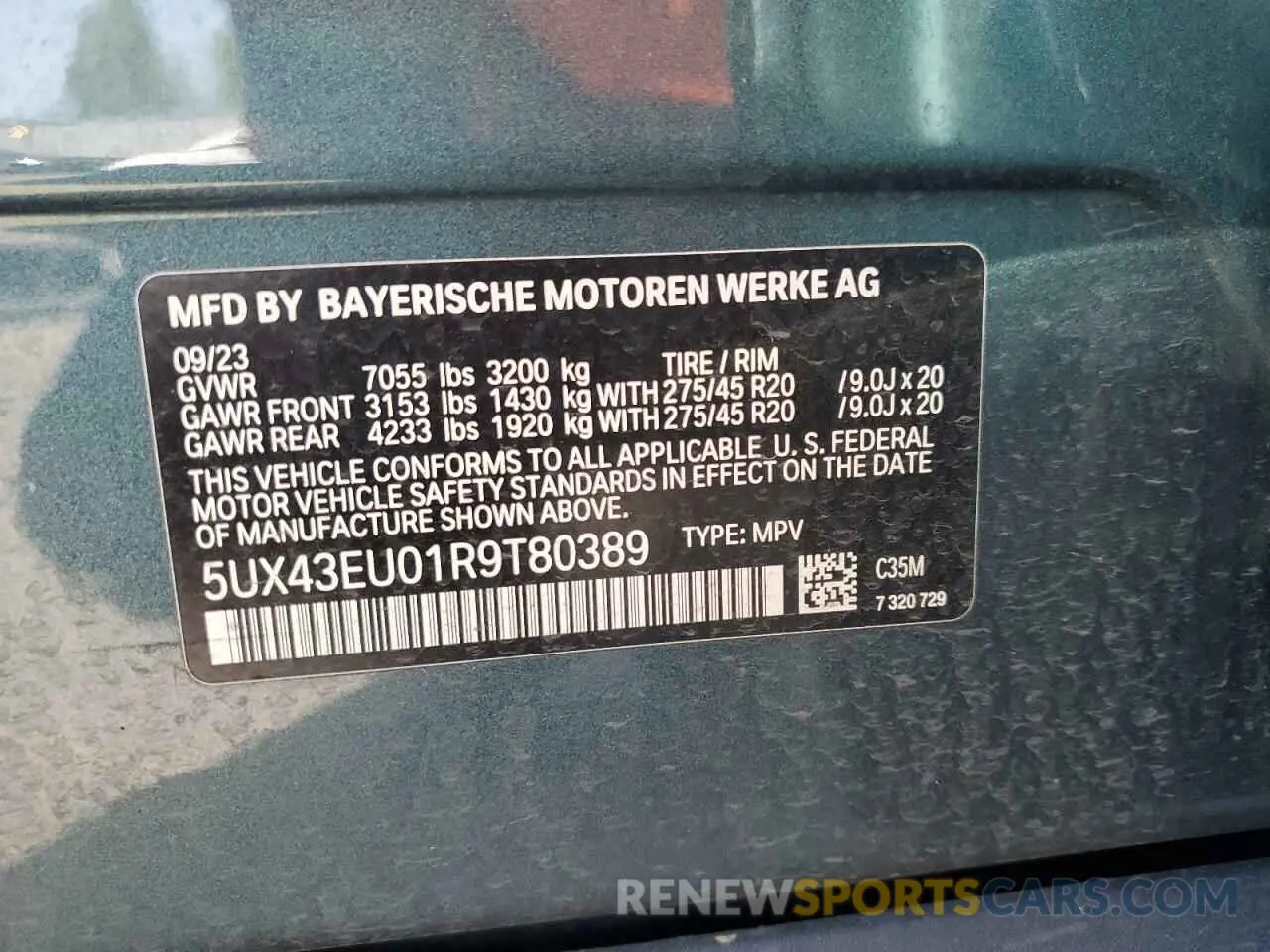 13 Photograph of a damaged car 5UX43EU01R9T80389 BMW X5 2024