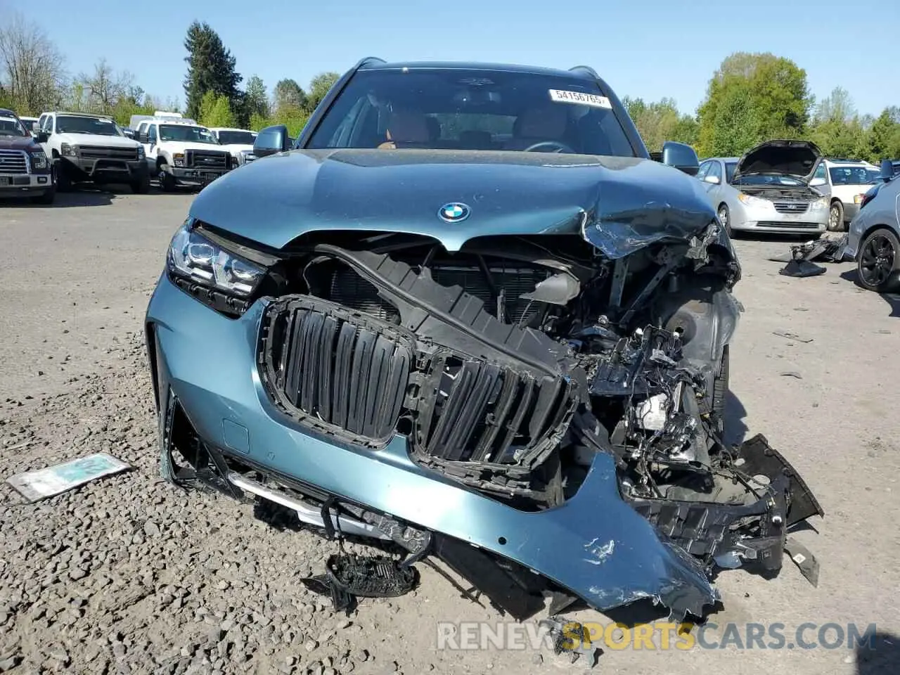 5 Photograph of a damaged car 5UX43EU01R9T80389 BMW X5 2024