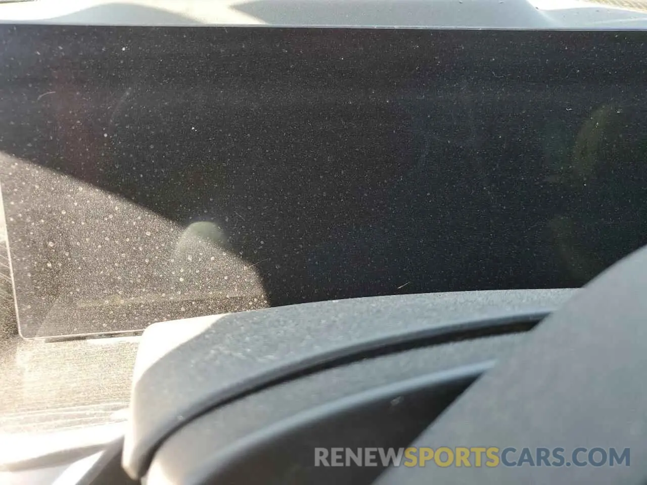 9 Photograph of a damaged car 5UX43EU07R9T58249 BMW X5 2024
