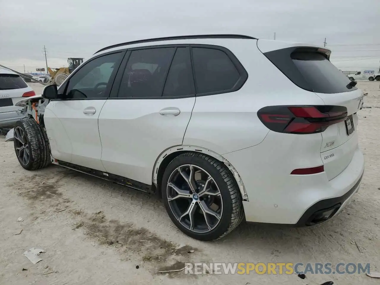 2 Photograph of a damaged car 5UX43EU08R9S61979 BMW X5 2024