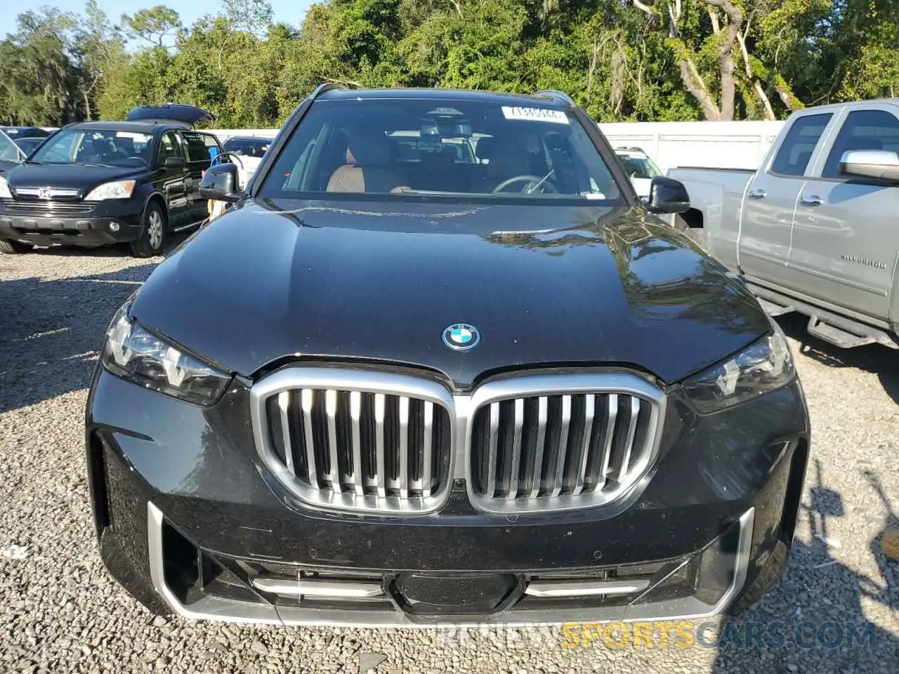 5 Photograph of a damaged car 5UX43EU0XR9T75658 BMW X5 2024