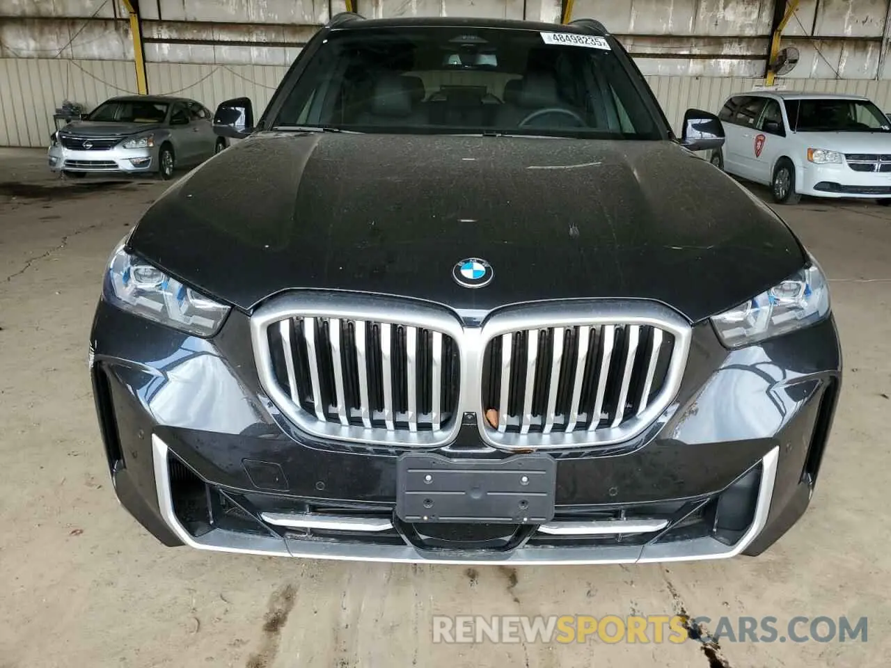 5 Photograph of a damaged car 5UX13EU05S9W65198 BMW X5 2025