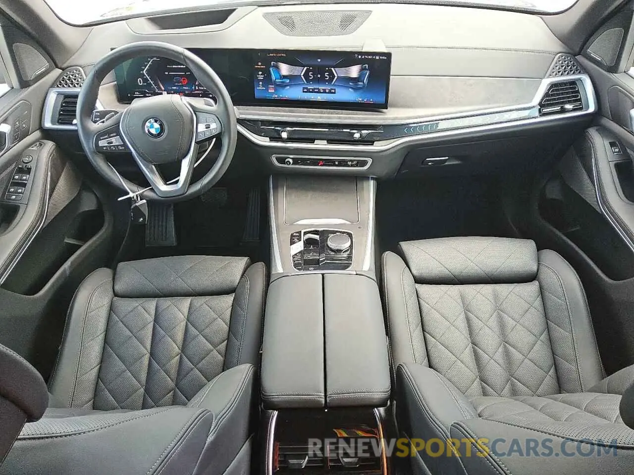 8 Photograph of a damaged car 5UX13EU05S9X27974 BMW X5 2025