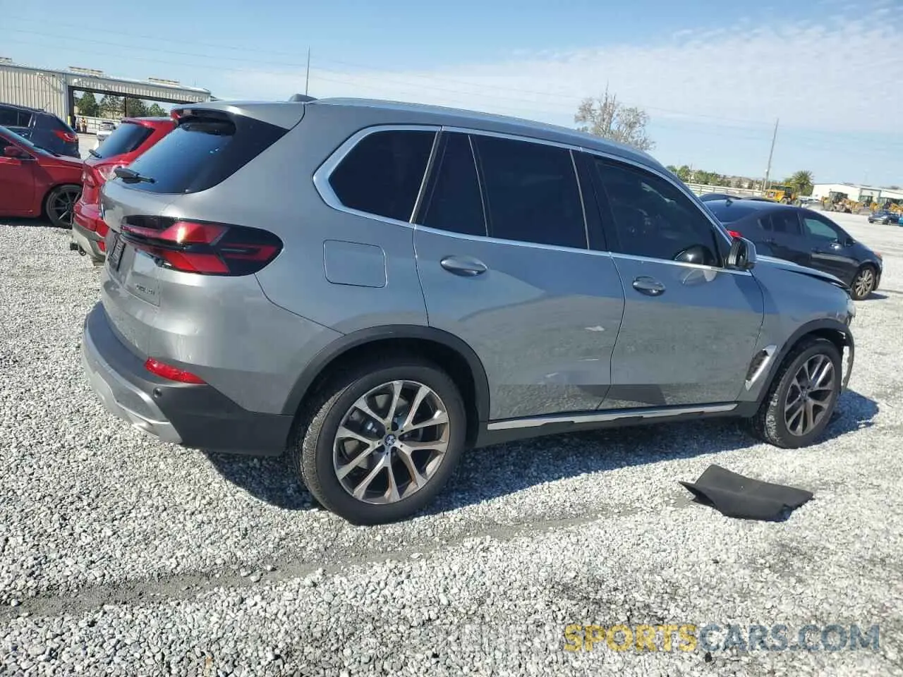3 Photograph of a damaged car 5UX23EU02S9W48623 BMW X5 2025