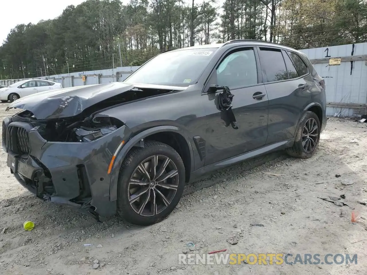 1 Photograph of a damaged car 5UX23EU02S9Y60485 BMW X5 2025