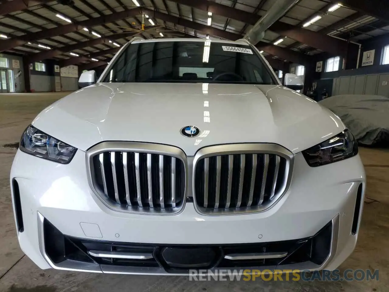 5 Photograph of a damaged car 5UX23EU03S9Y99683 BMW X5 2025