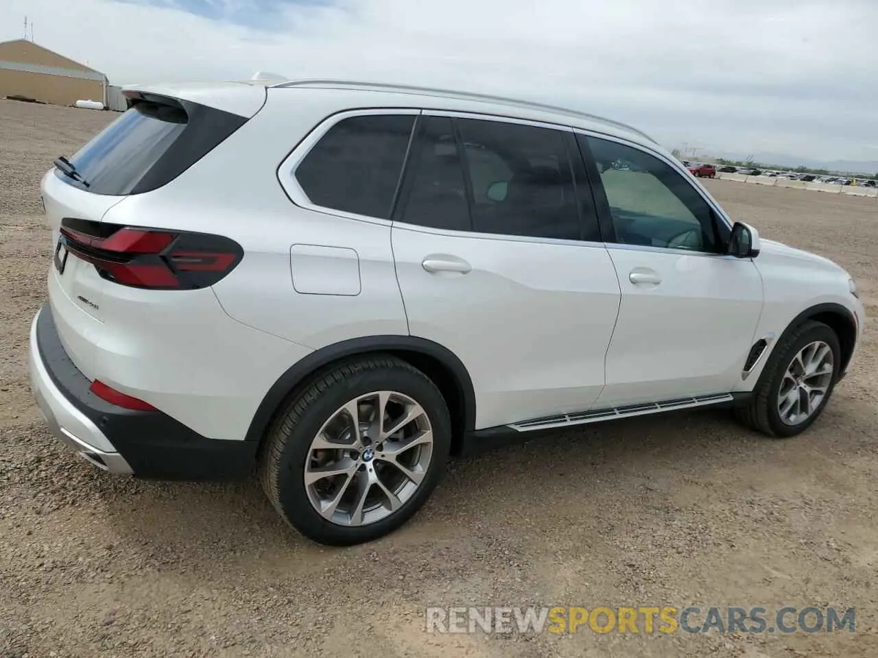 3 Photograph of a damaged car 5UX23EU03S9Z14103 BMW X5 2025