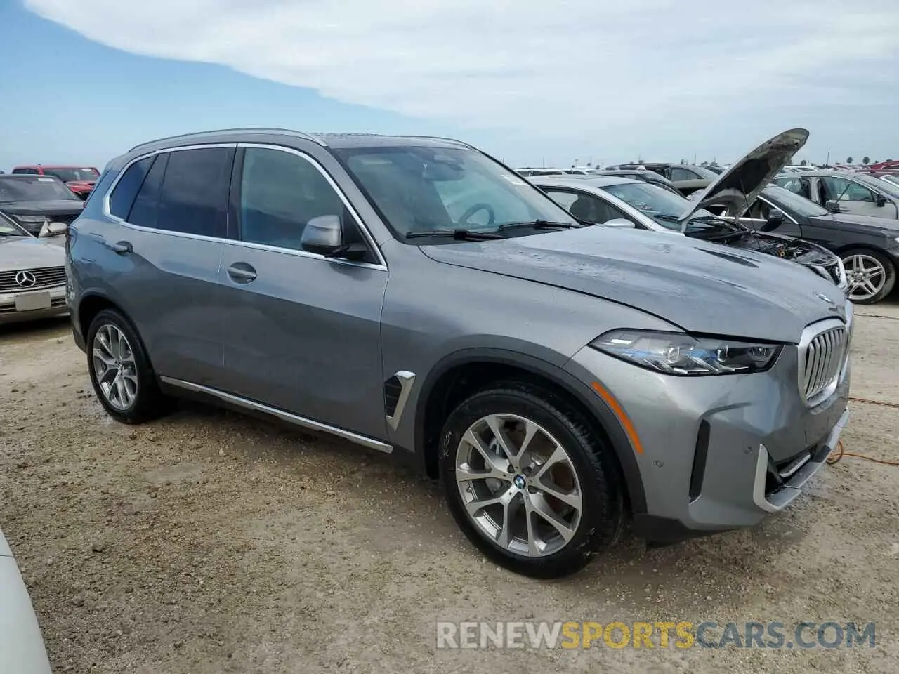 4 Photograph of a damaged car 5UX23EU05S9Y10227 BMW X5 2025