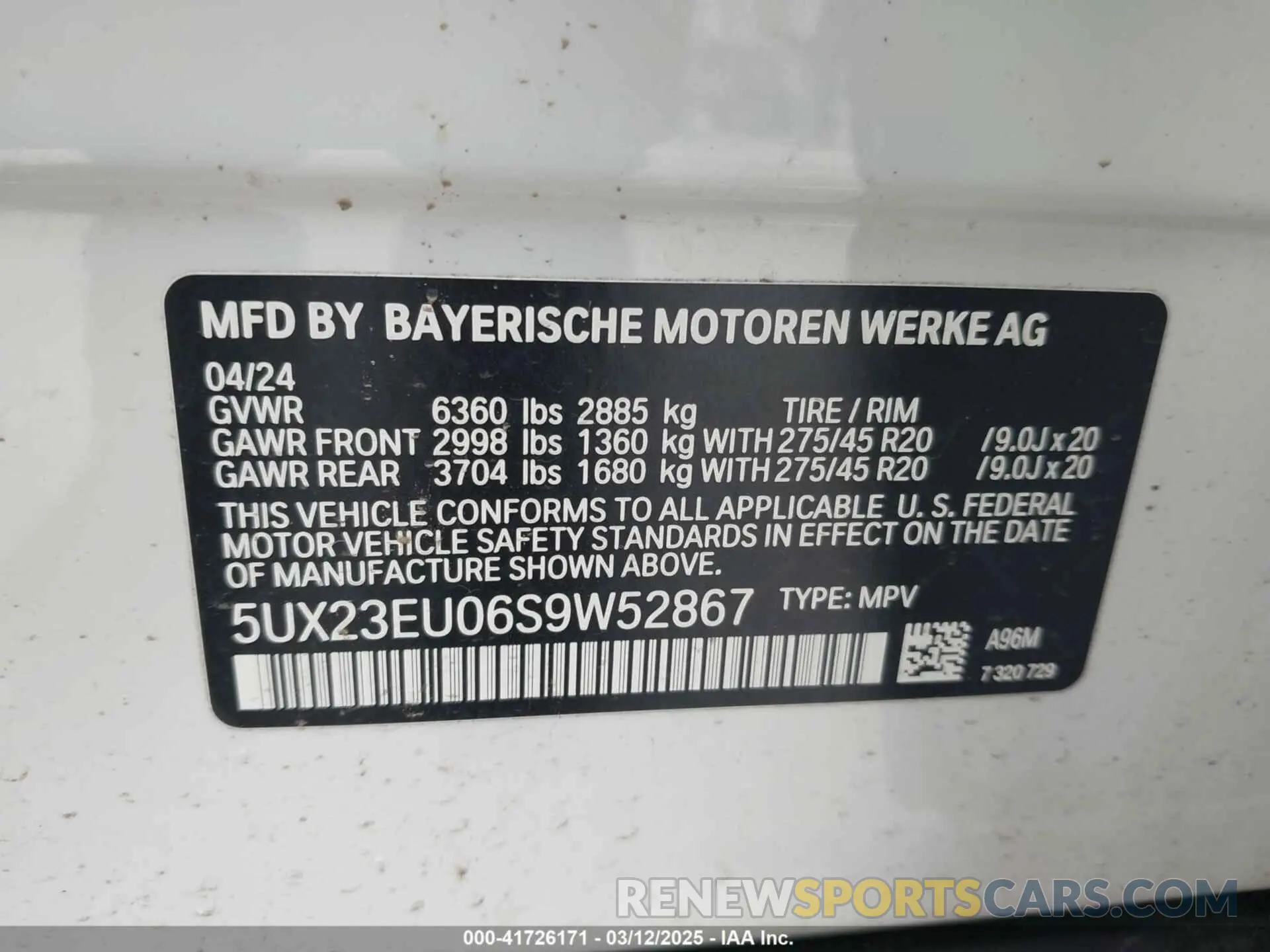 9 Photograph of a damaged car 5UX23EU06S9W52867 BMW X5 2025