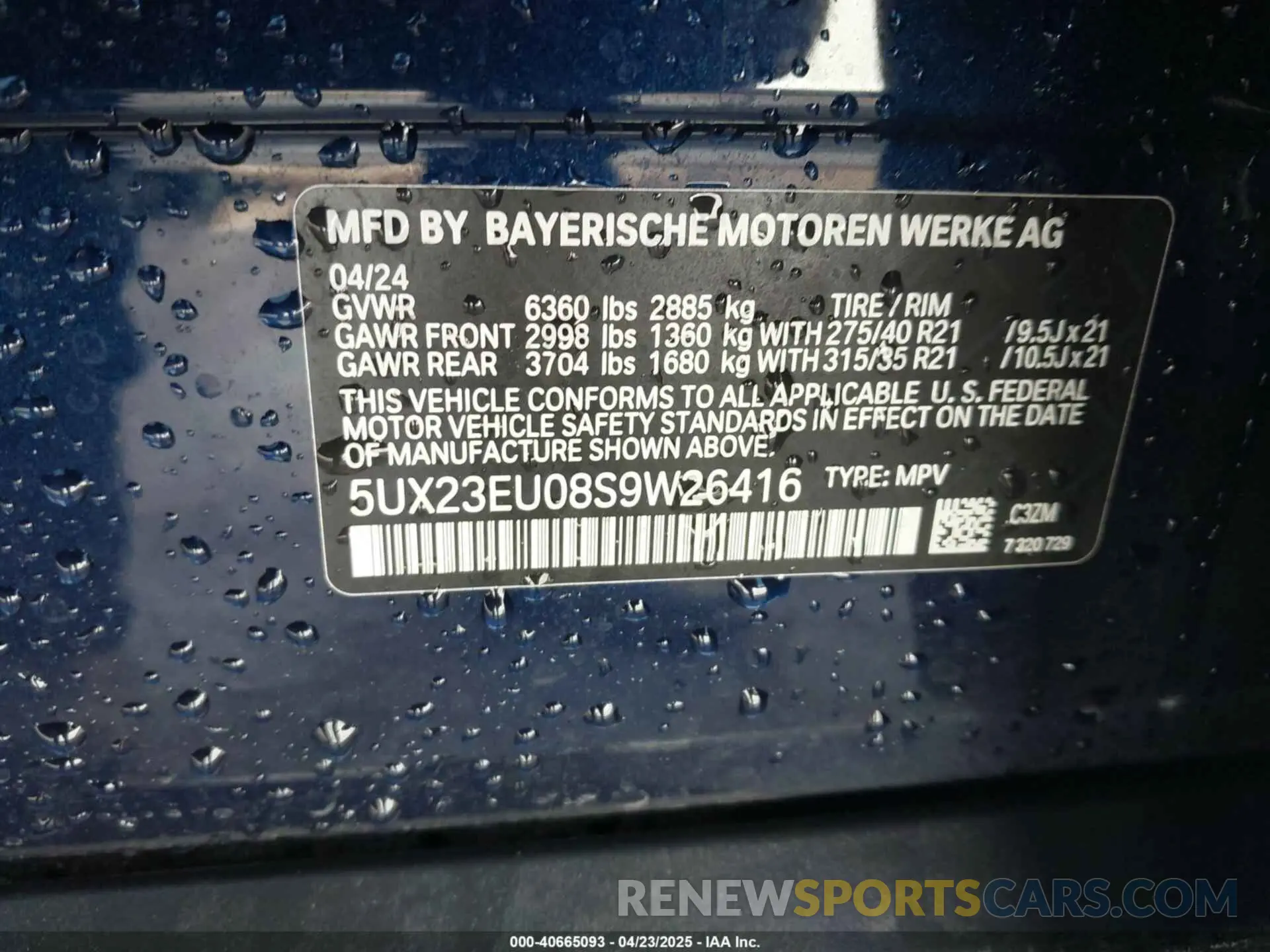 9 Photograph of a damaged car 5UX23EU08S9W26416 BMW X5 2025