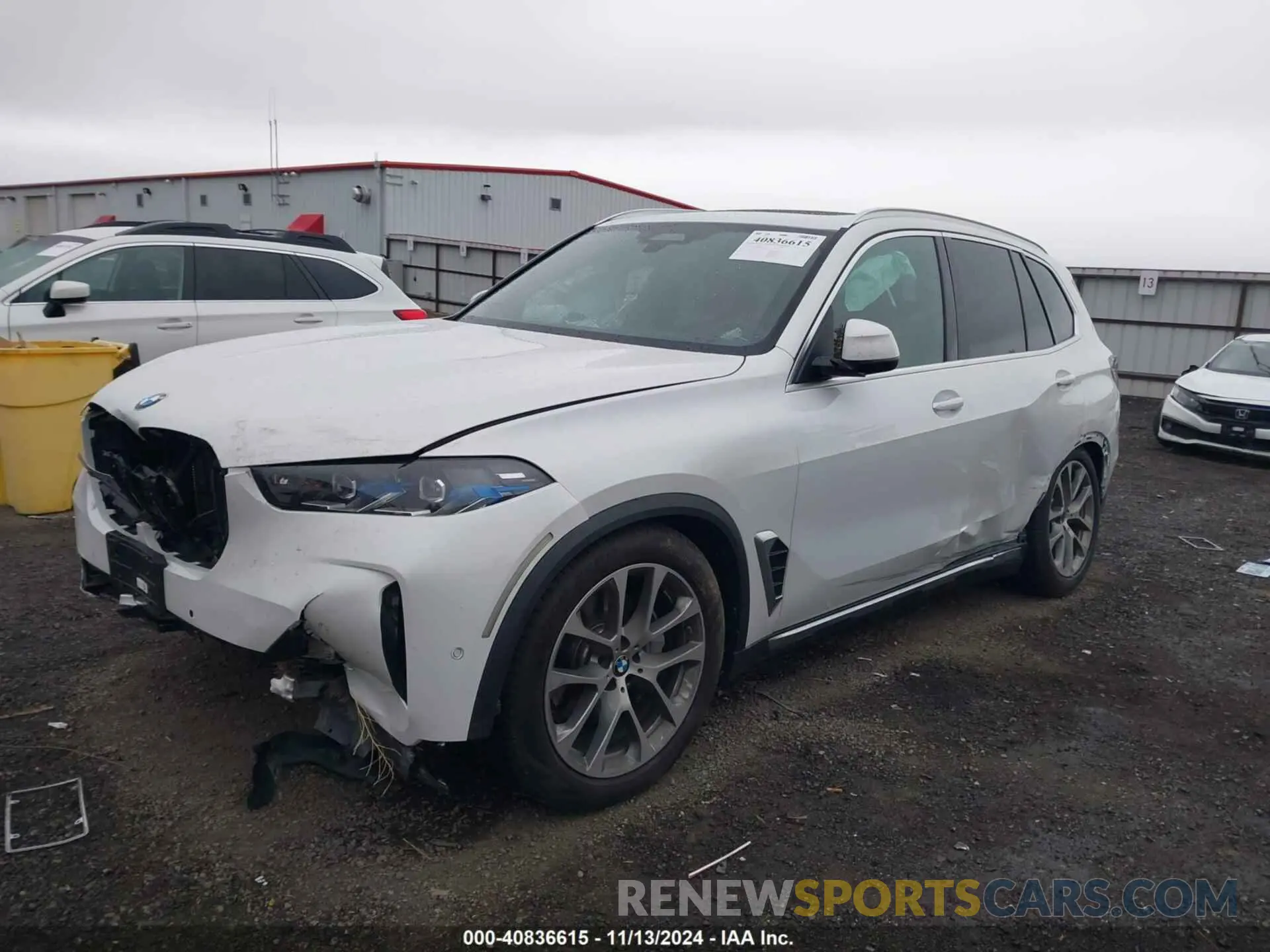 2 Photograph of a damaged car 5UX23EU08S9W52935 BMW X5 2025