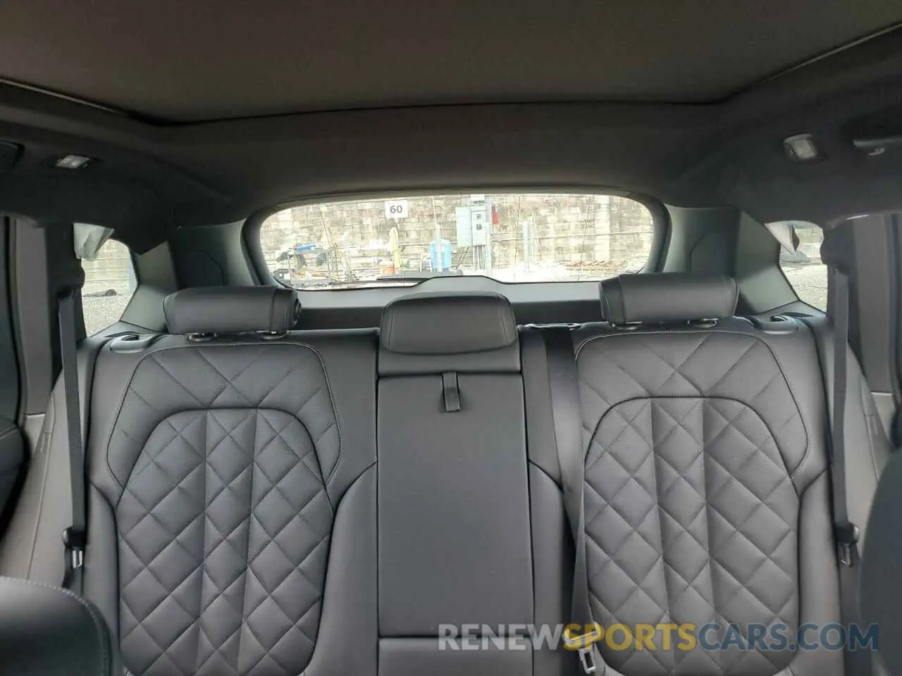 10 Photograph of a damaged car 5UX23EU08S9Z16896 BMW X5 2025
