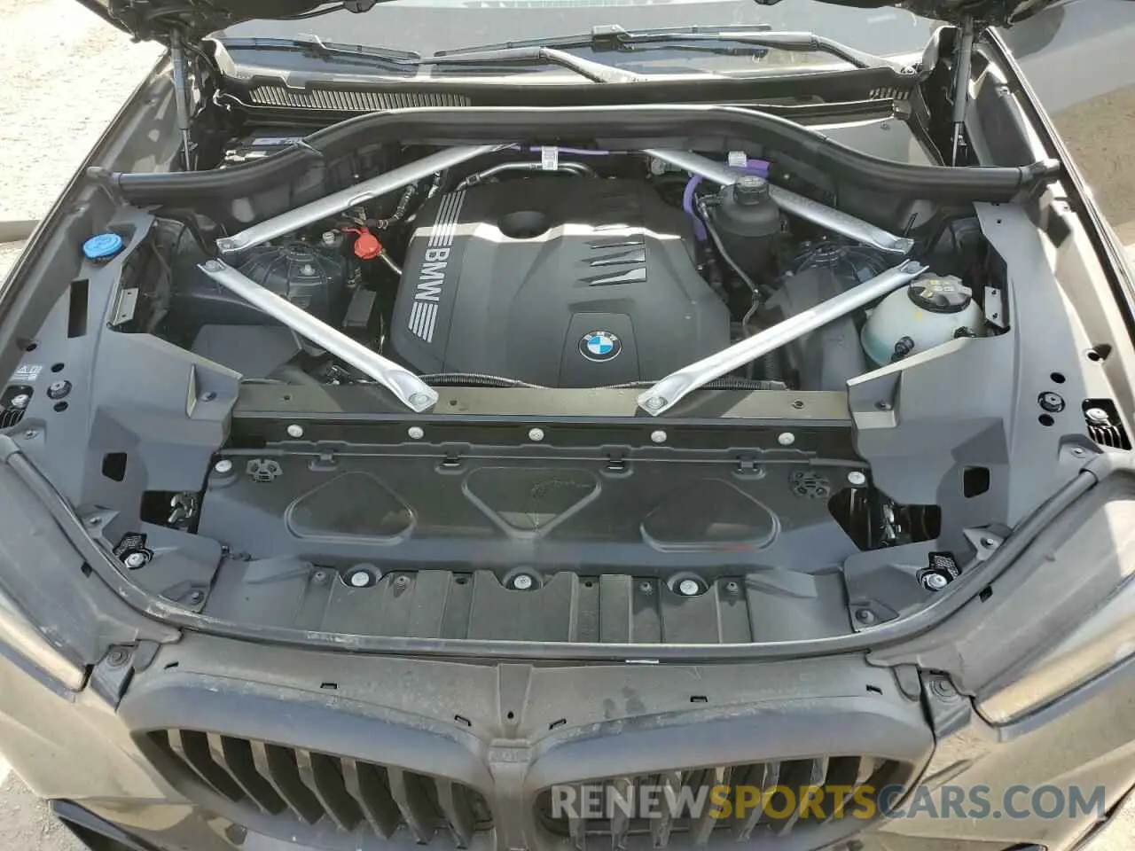 11 Photograph of a damaged car 5UX23EU09S9X86997 BMW X5 2025