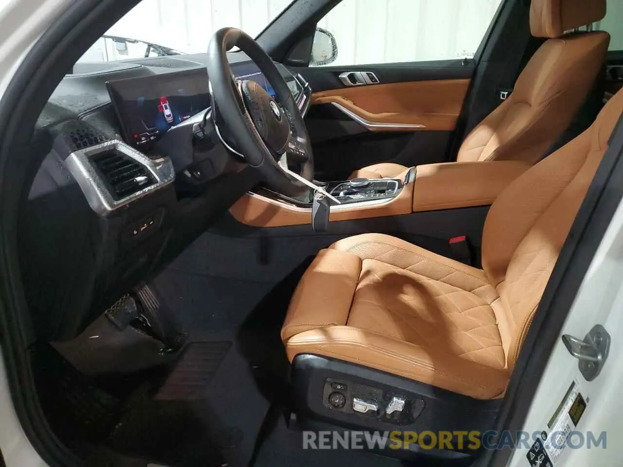 7 Photograph of a damaged car 5UX23EU09S9Z39667 BMW X5 2025