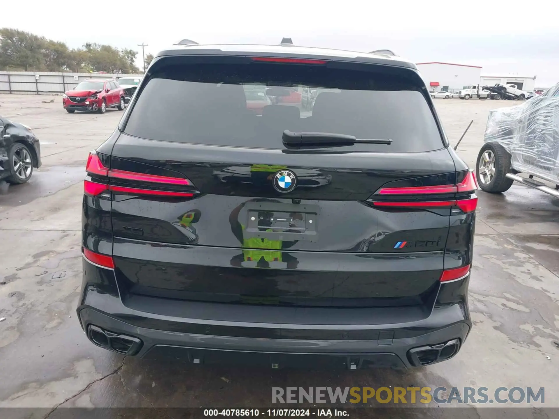 16 Photograph of a damaged car 5UX33EU06S9X63942 BMW X5 2025