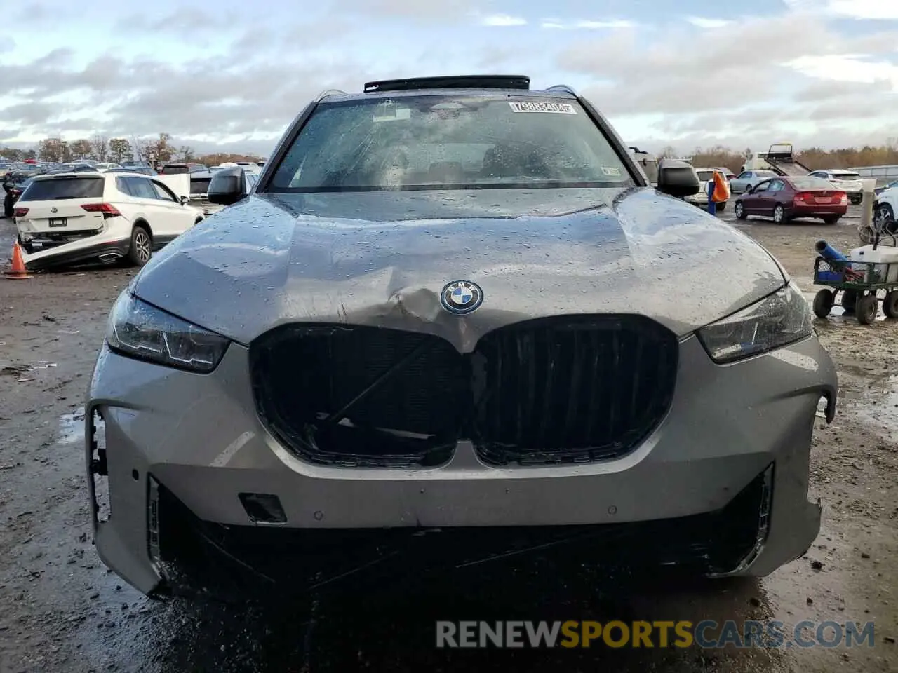 5 Photograph of a damaged car 5UX43EU09S9W96886 BMW X5 2025