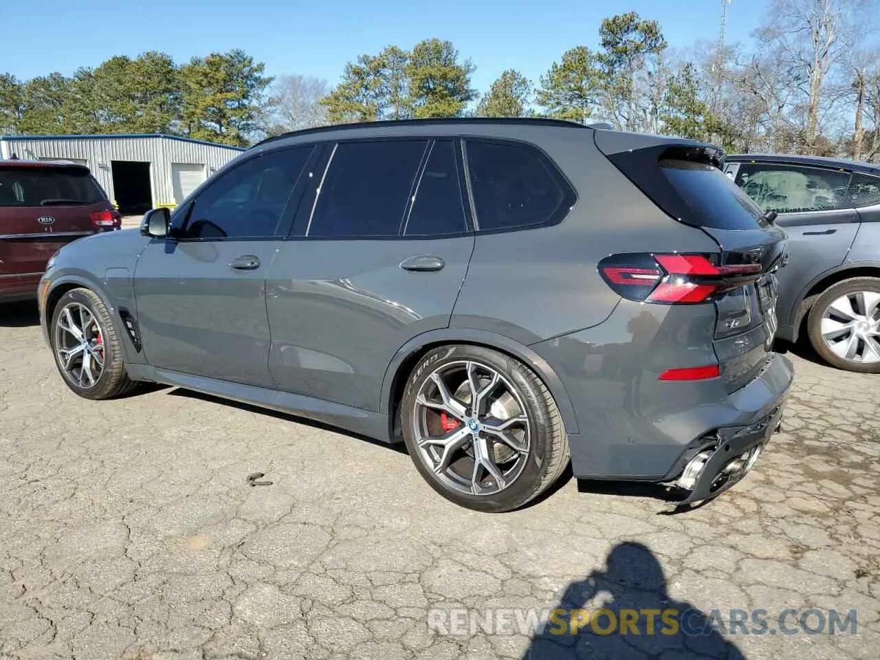 2 Photograph of a damaged car 5UX43EU0XS9Y41739 BMW X5 2025