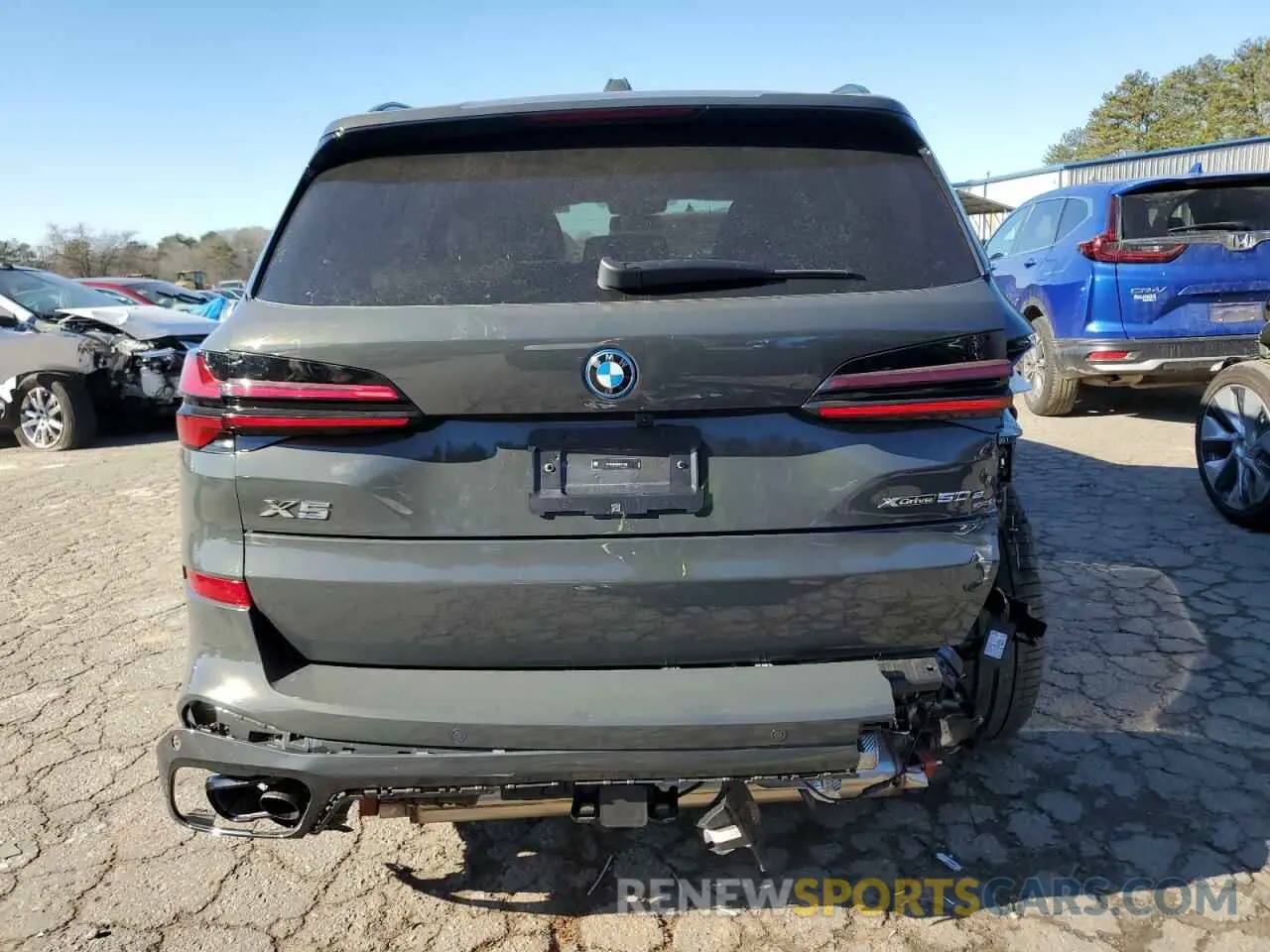 6 Photograph of a damaged car 5UX43EU0XS9Y41739 BMW X5 2025