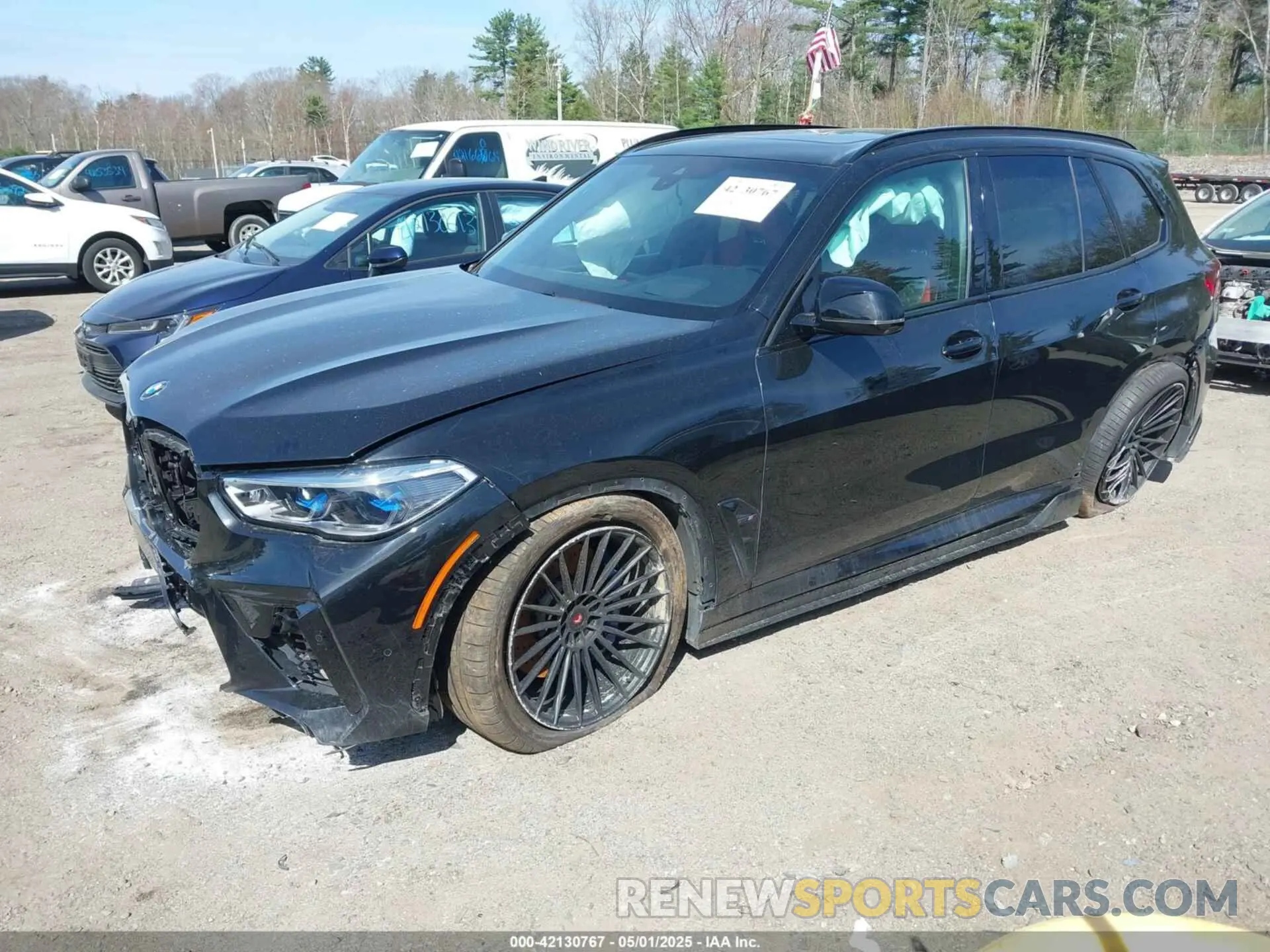 2 Photograph of a damaged car 5YMJU0C08M9F36288 BMW X5 M 2021