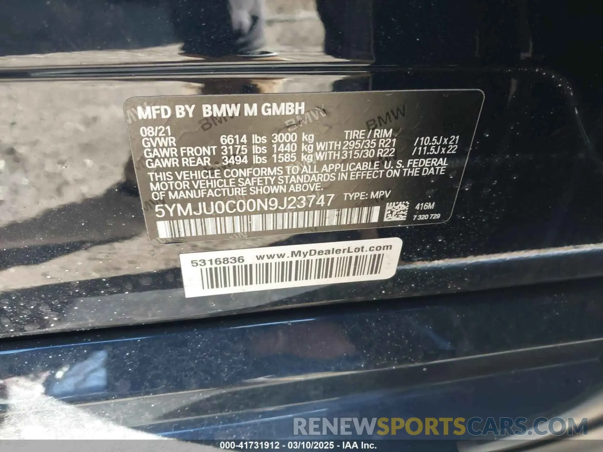 9 Photograph of a damaged car 5YMJU0C00N9J23747 BMW X5 M 2022