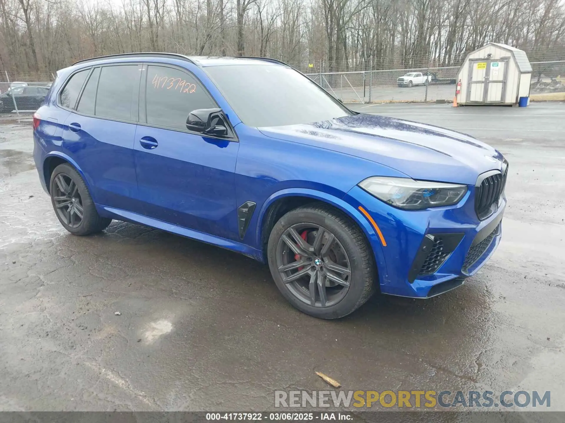 1 Photograph of a damaged car 5YMJU0C03N9M51891 BMW X5 M 2022