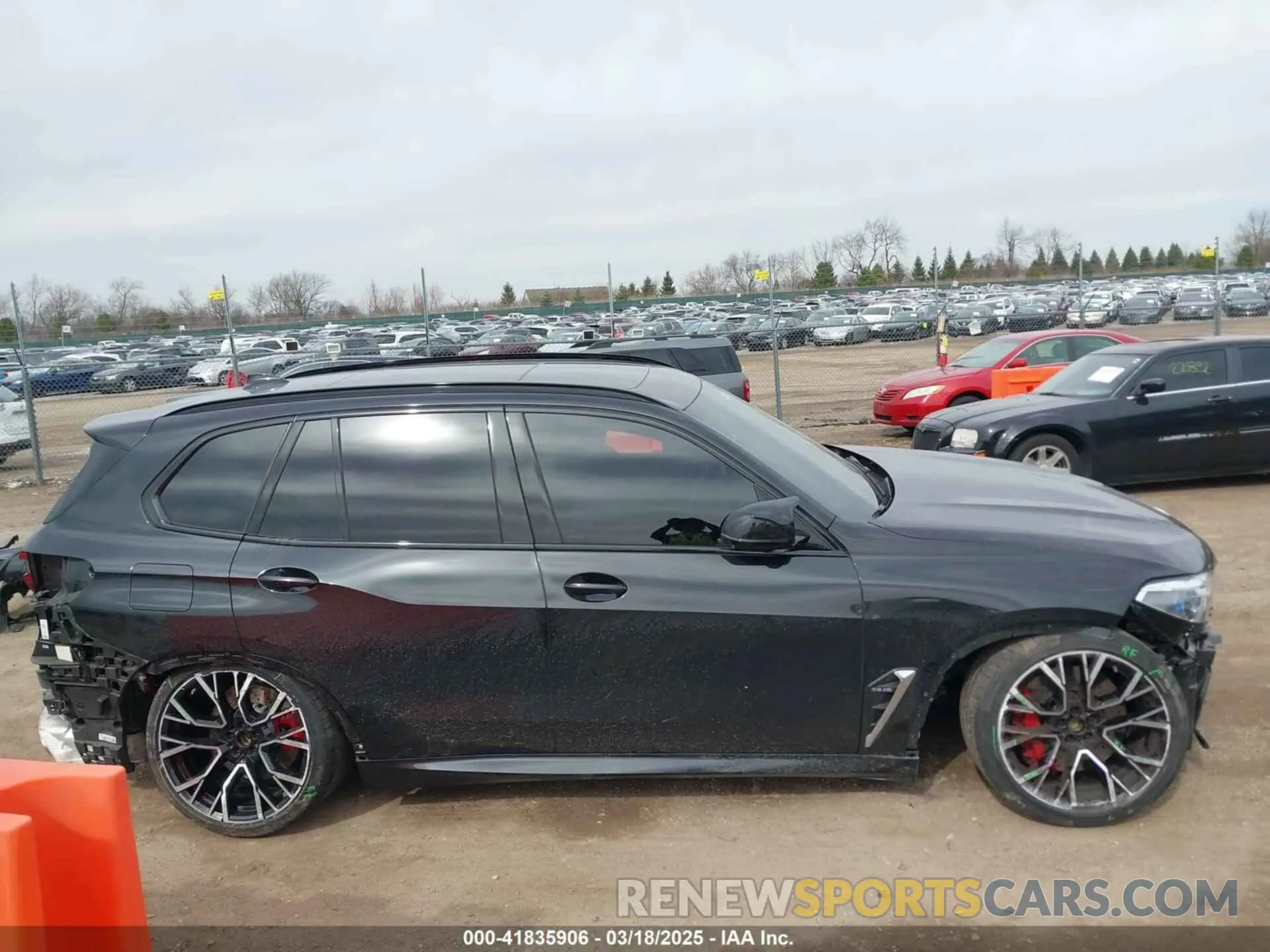 13 Photograph of a damaged car 5YMJU0C03P9P55922 BMW X5 M 2023