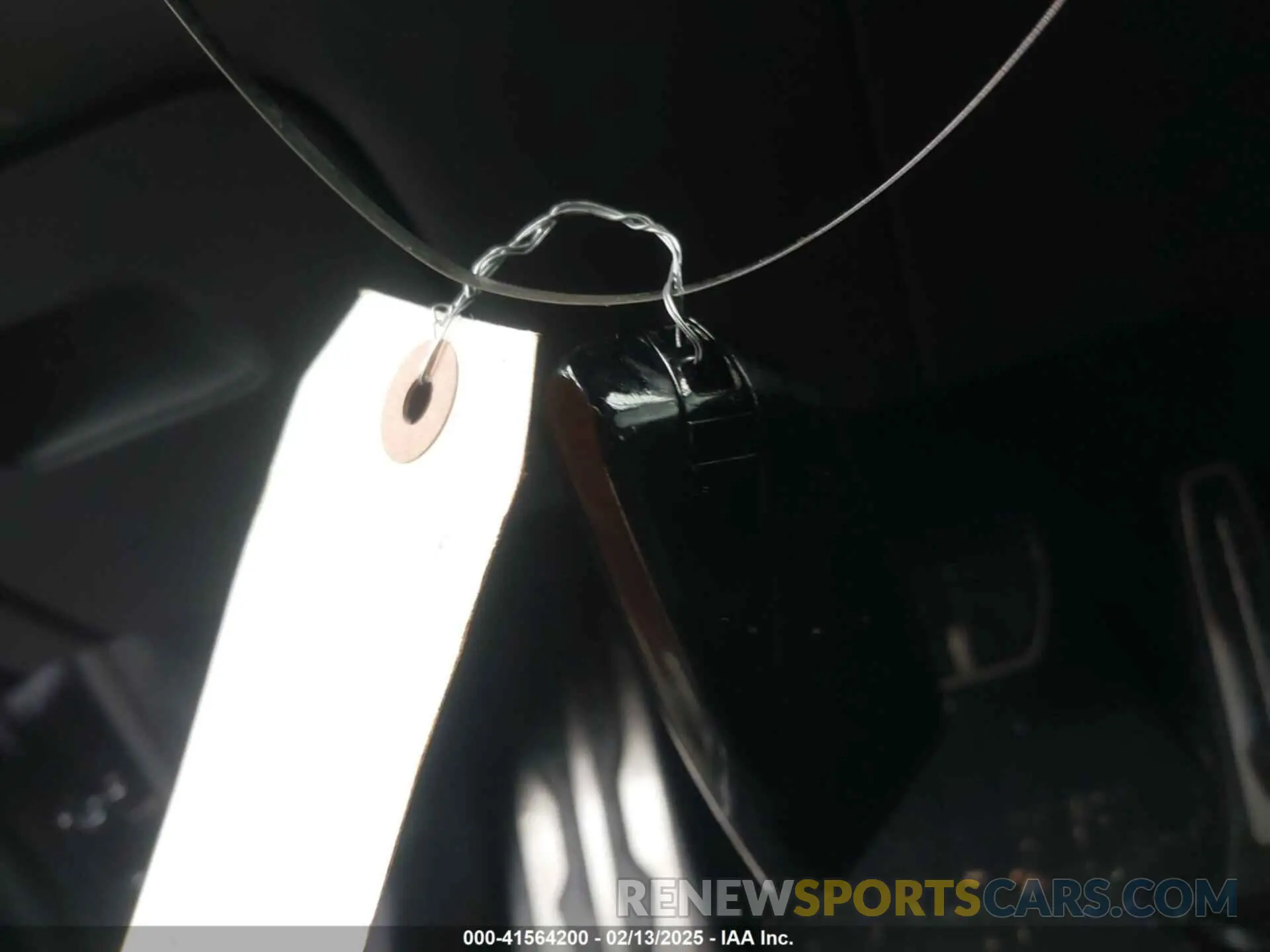 11 Photograph of a damaged car 5YM13ET02R9U17916 BMW X5 M 2024