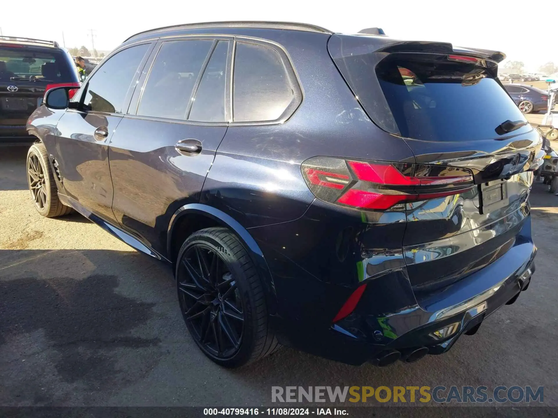 3 Photograph of a damaged car 5YM13ET08R9U02384 BMW X5 M 2024