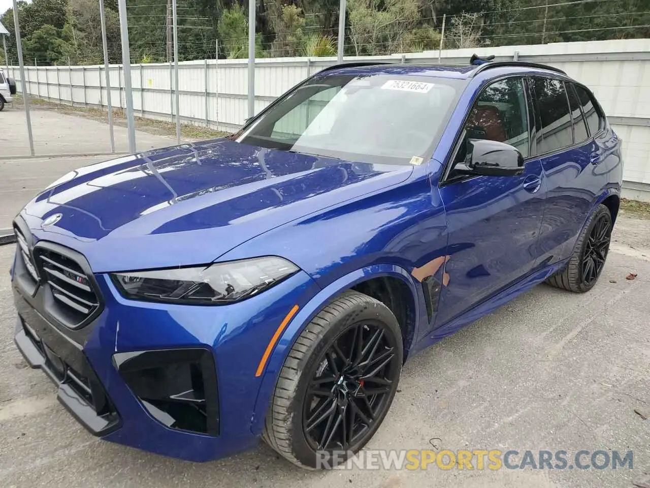 1 Photograph of a damaged car 5YM13ET09S9X53469 BMW X5 M COMPE 2025