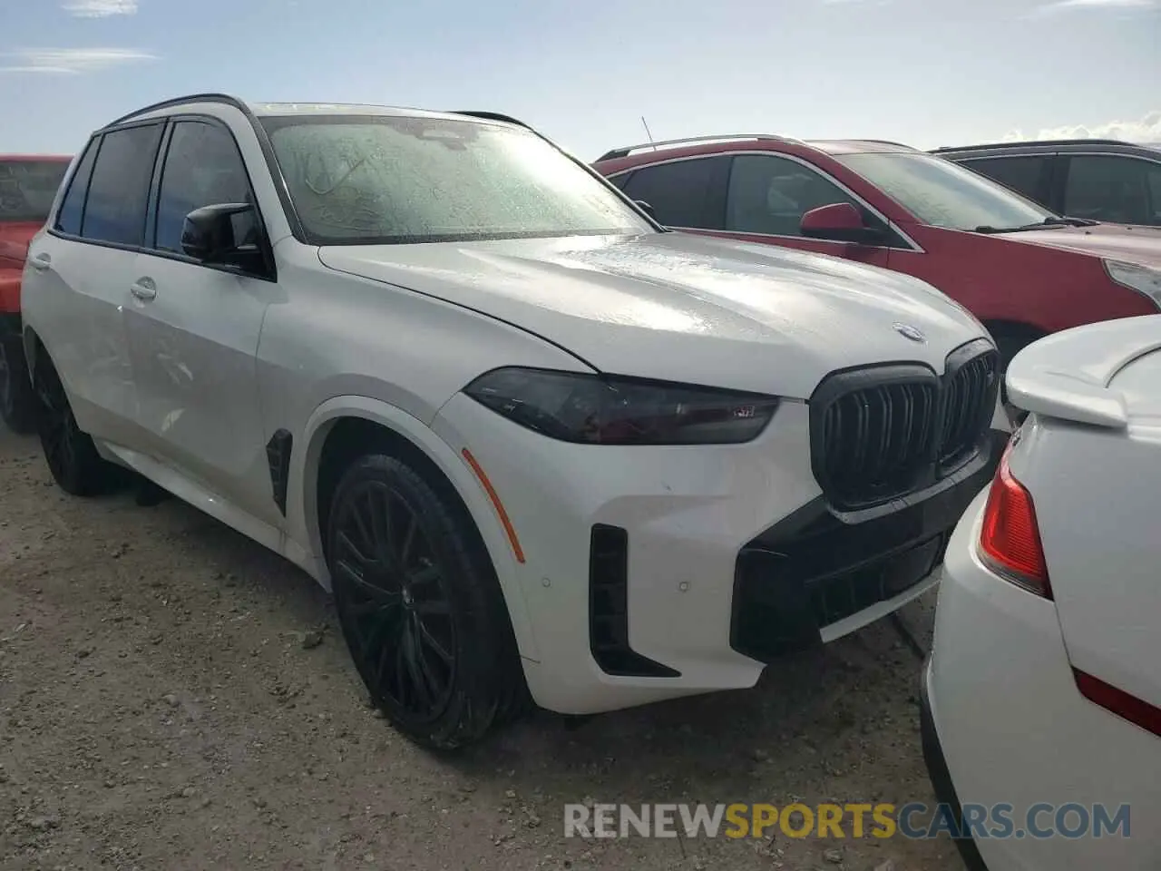 4 Photograph of a damaged car 5UX33EU01R9U55250 BMW X5 M60I 2024