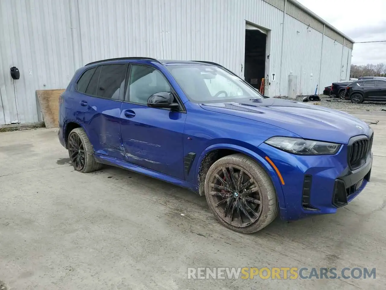 4 Photograph of a damaged car 5UX33EU03S9X42207 BMW X5 M60I 2025