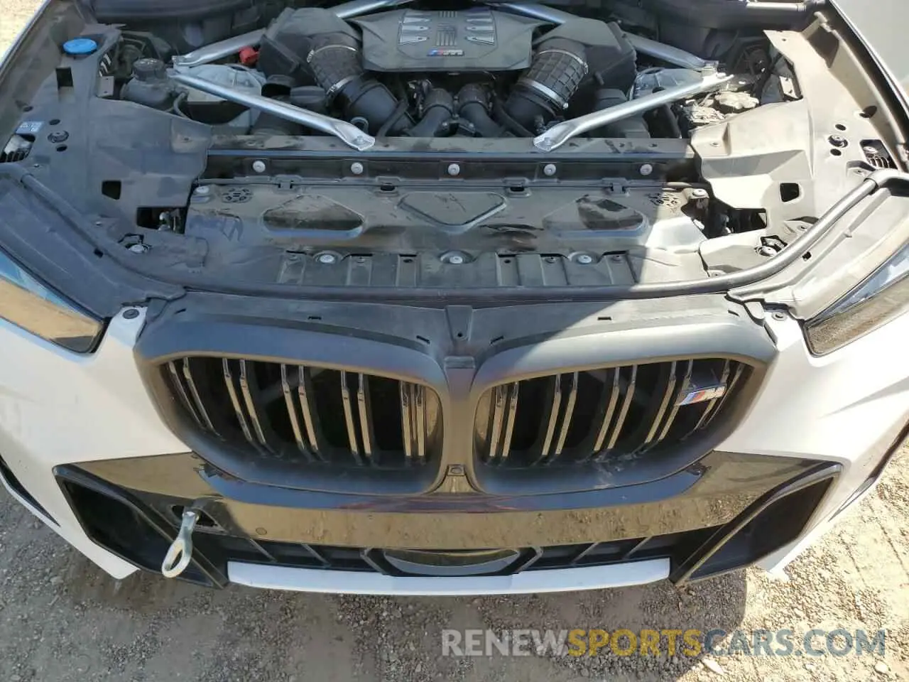 12 Photograph of a damaged car 5UX33EU06S9X27846 BMW X5 M60I 2025