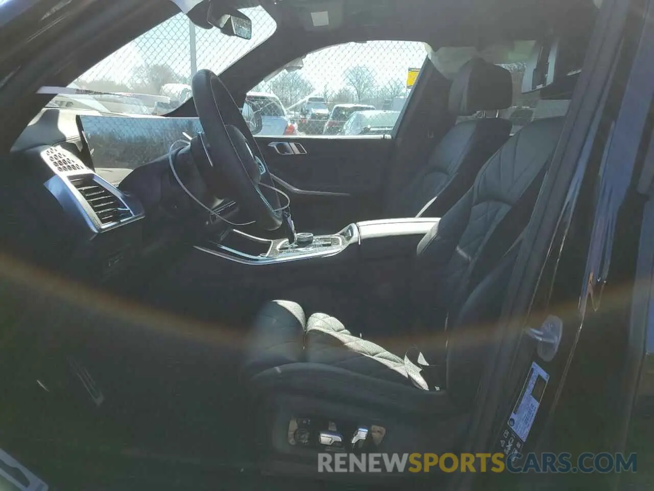 7 Photograph of a damaged car 5UX33EU08S9Y18536 BMW X5 M60I 2025