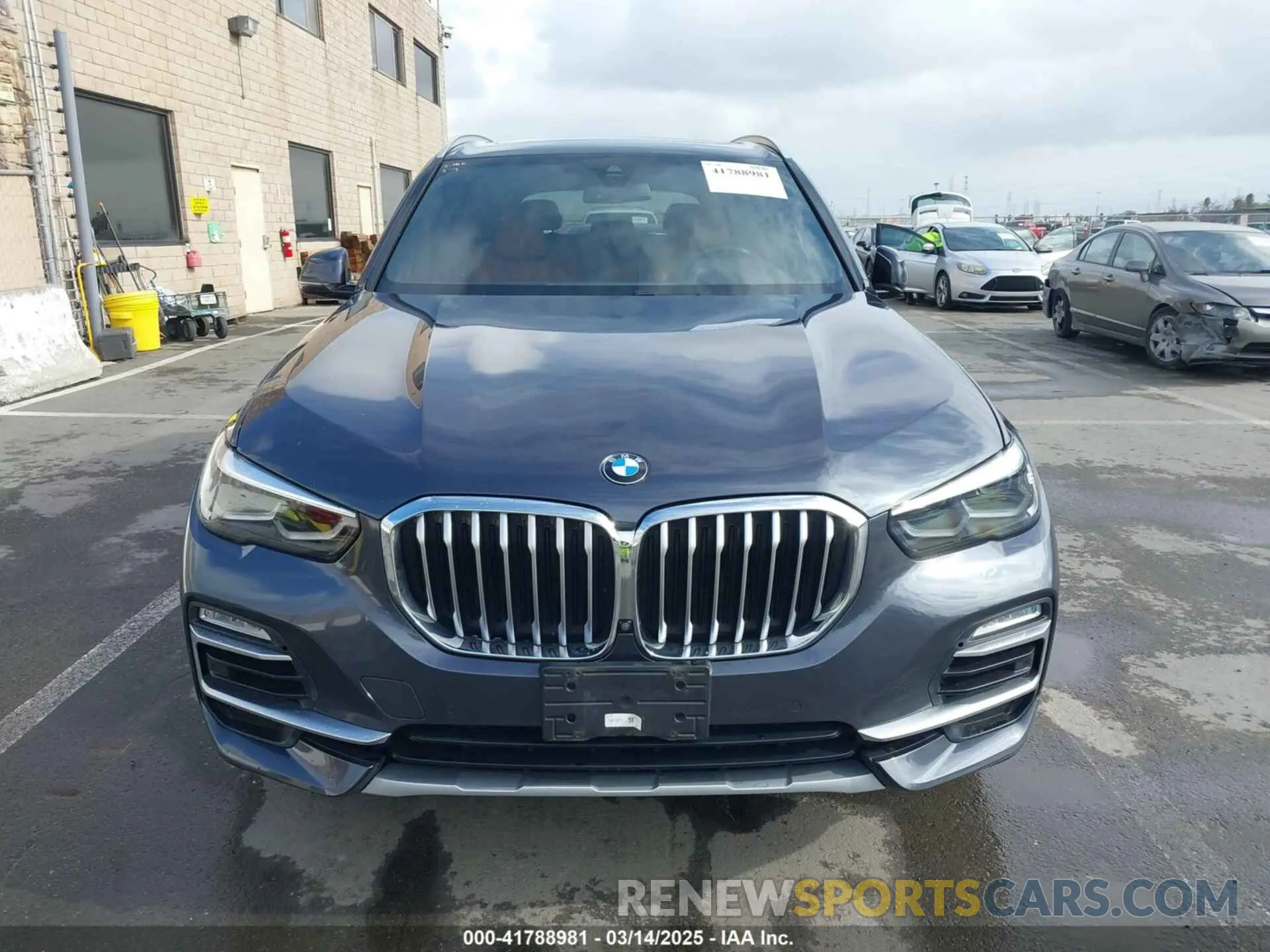 12 Photograph of a damaged car 5UXTA6C09M9D26035 BMW X5 PHEV 2021