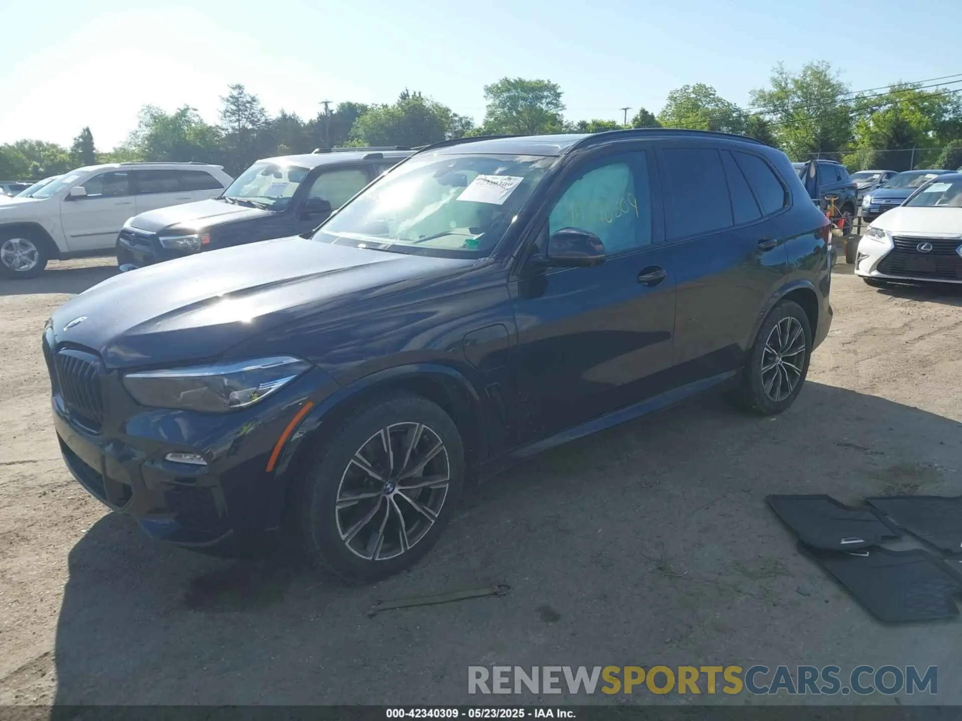 2 Photograph of a damaged car 5UXTA6C09M9F27367 BMW X5 PHEV 2021
