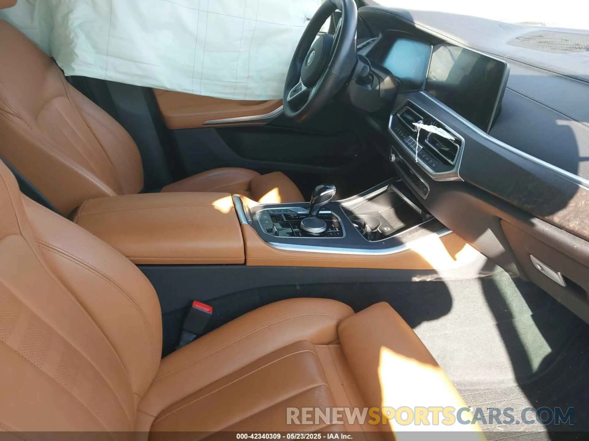 5 Photograph of a damaged car 5UXTA6C09M9F27367 BMW X5 PHEV 2021