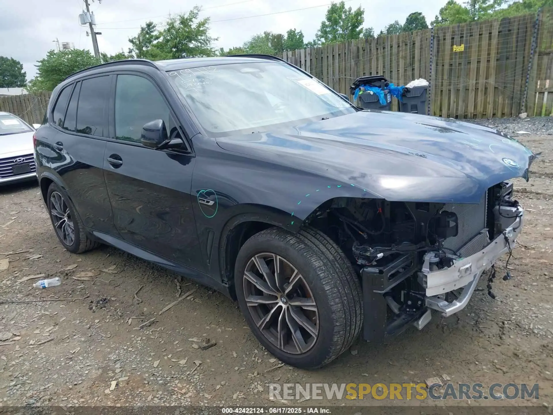 1 Photograph of a damaged car 5UXTA6C01N9J99912 BMW X5 PHEV 2022