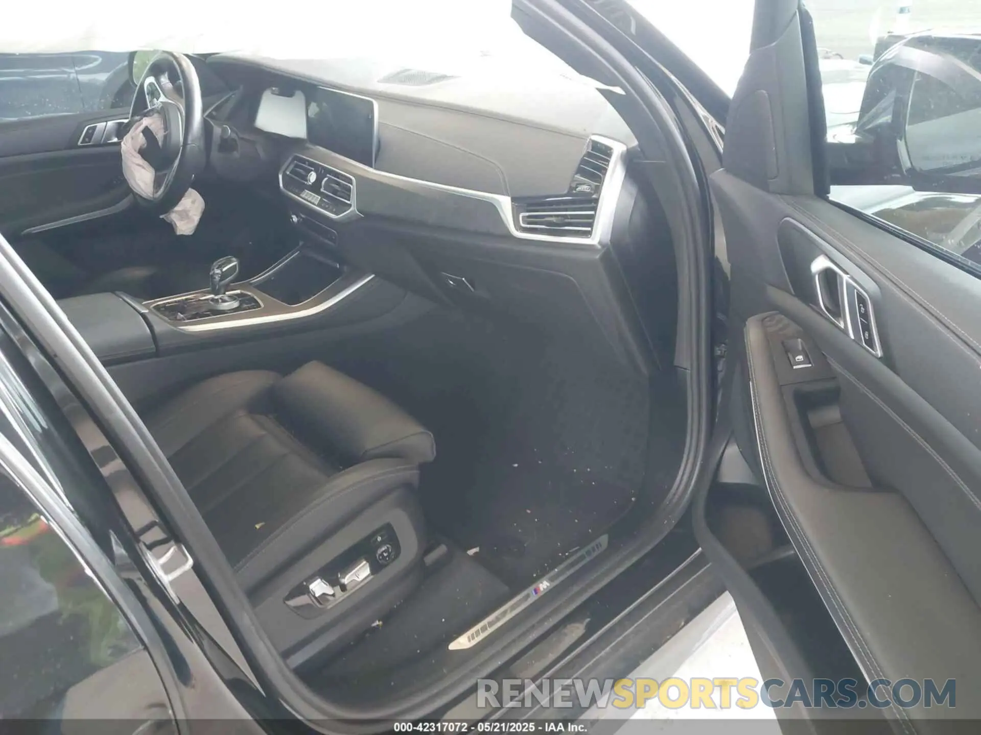 5 Photograph of a damaged car 5UXTA6C02N9L02576 BMW X5 PHEV 2022