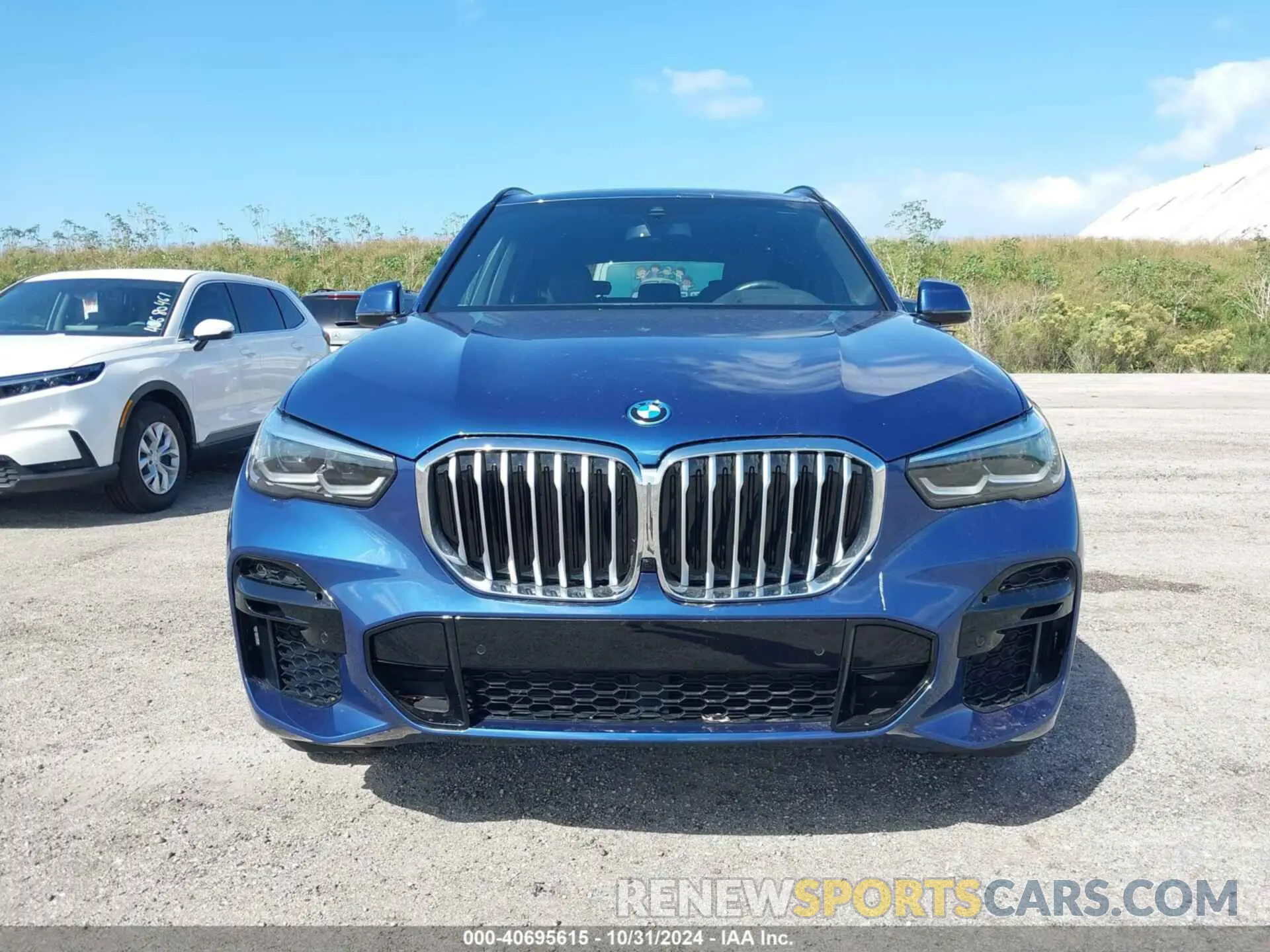 12 Photograph of a damaged car 5UXTA6C03N9L92563 BMW X5 PHEV 2022