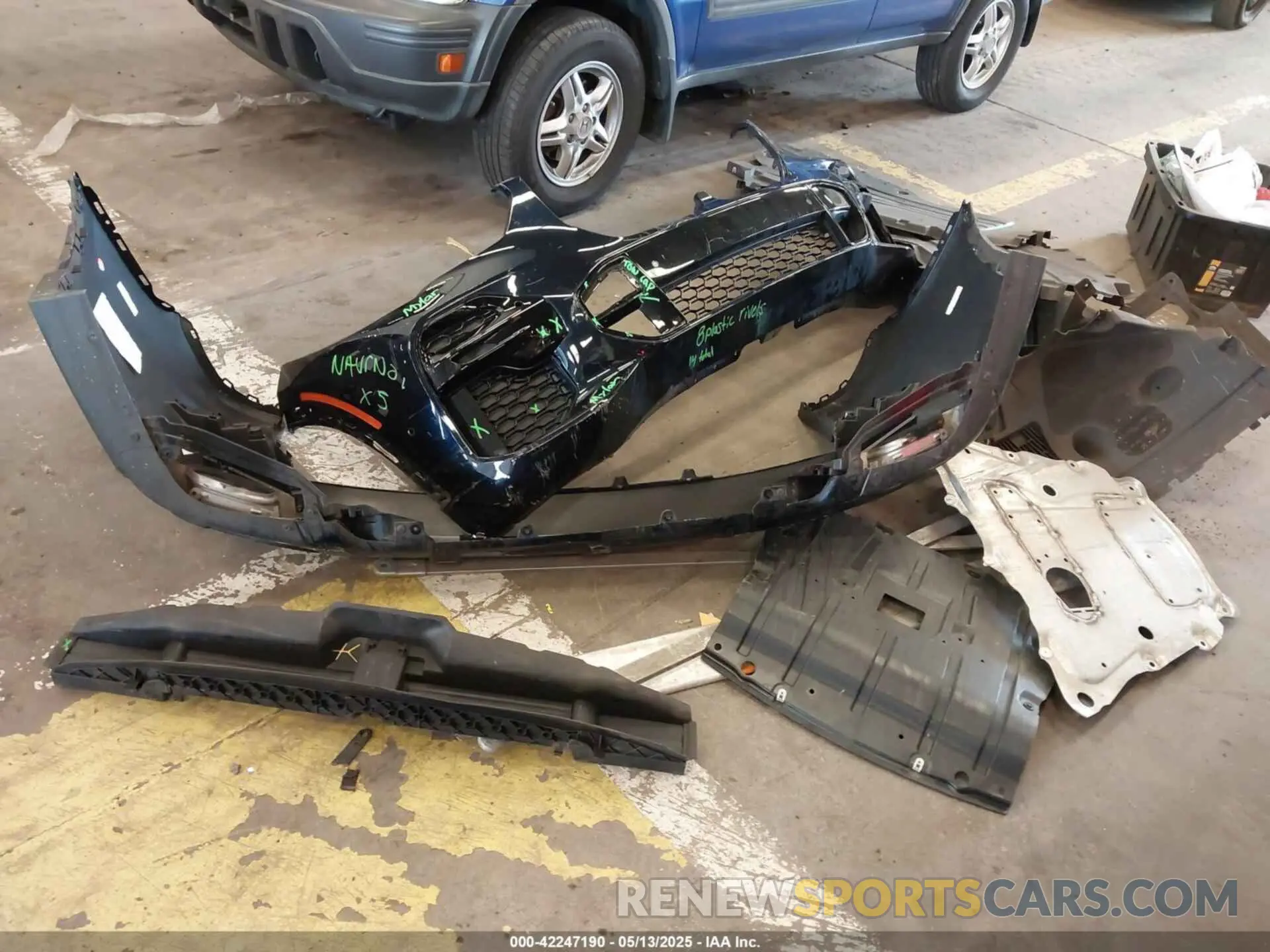 12 Photograph of a damaged car 5UXTA6C05N9L41274 BMW X5 PHEV 2022