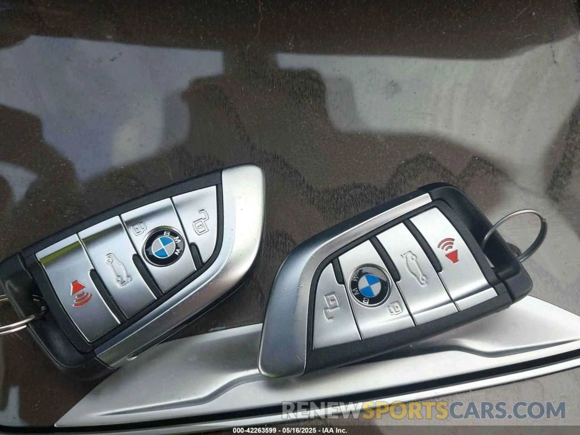 11 Photograph of a damaged car 5UXTA6C05N9M17771 BMW X5 PHEV 2022