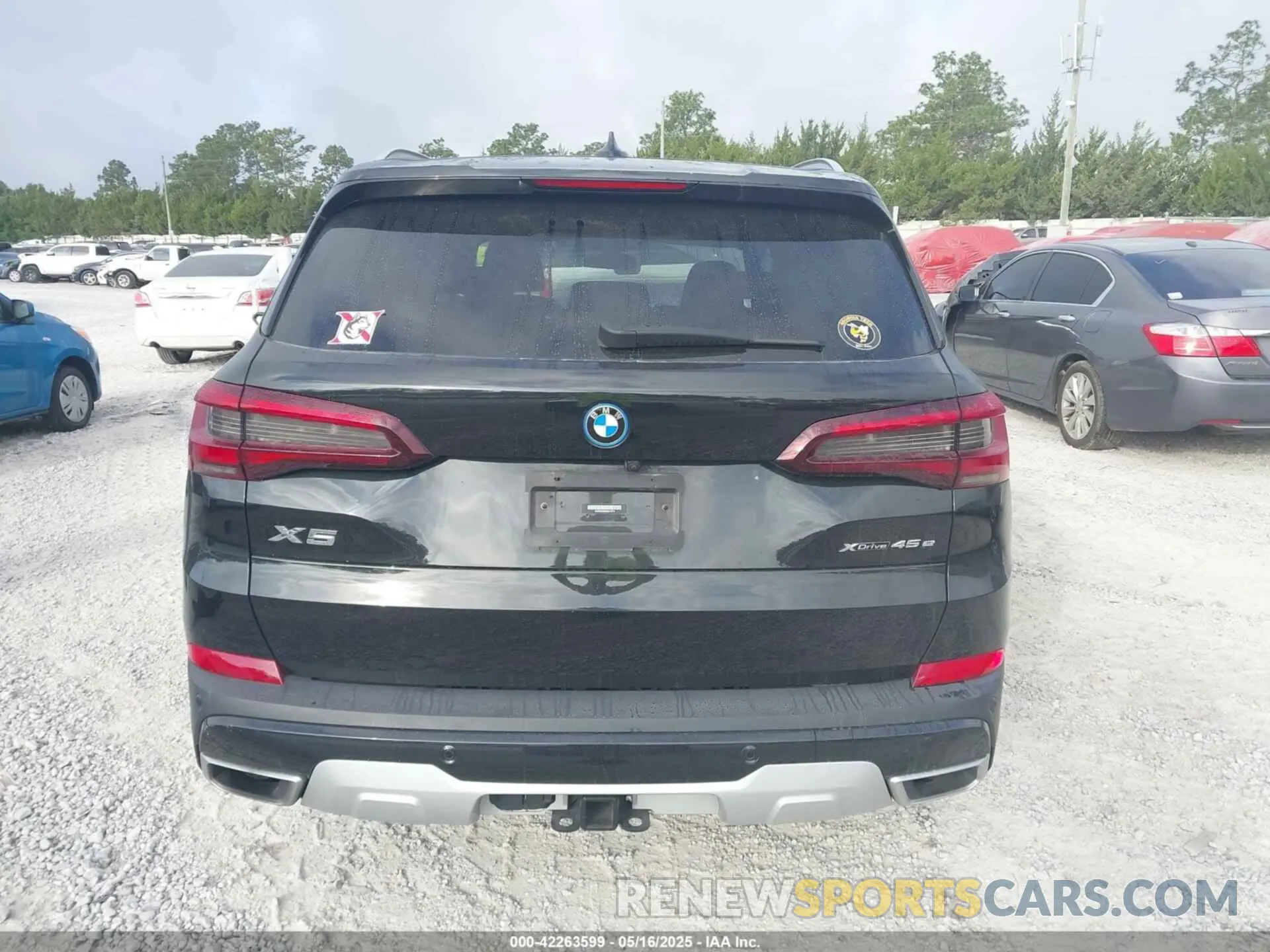 16 Photograph of a damaged car 5UXTA6C05N9M17771 BMW X5 PHEV 2022