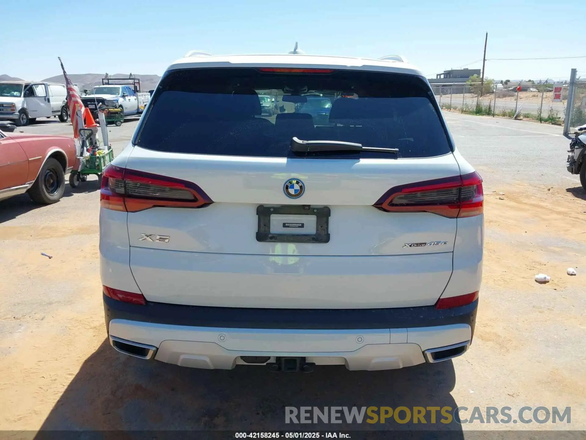 16 Photograph of a damaged car 5UXTA6C06N9L85008 BMW X5 PHEV 2022