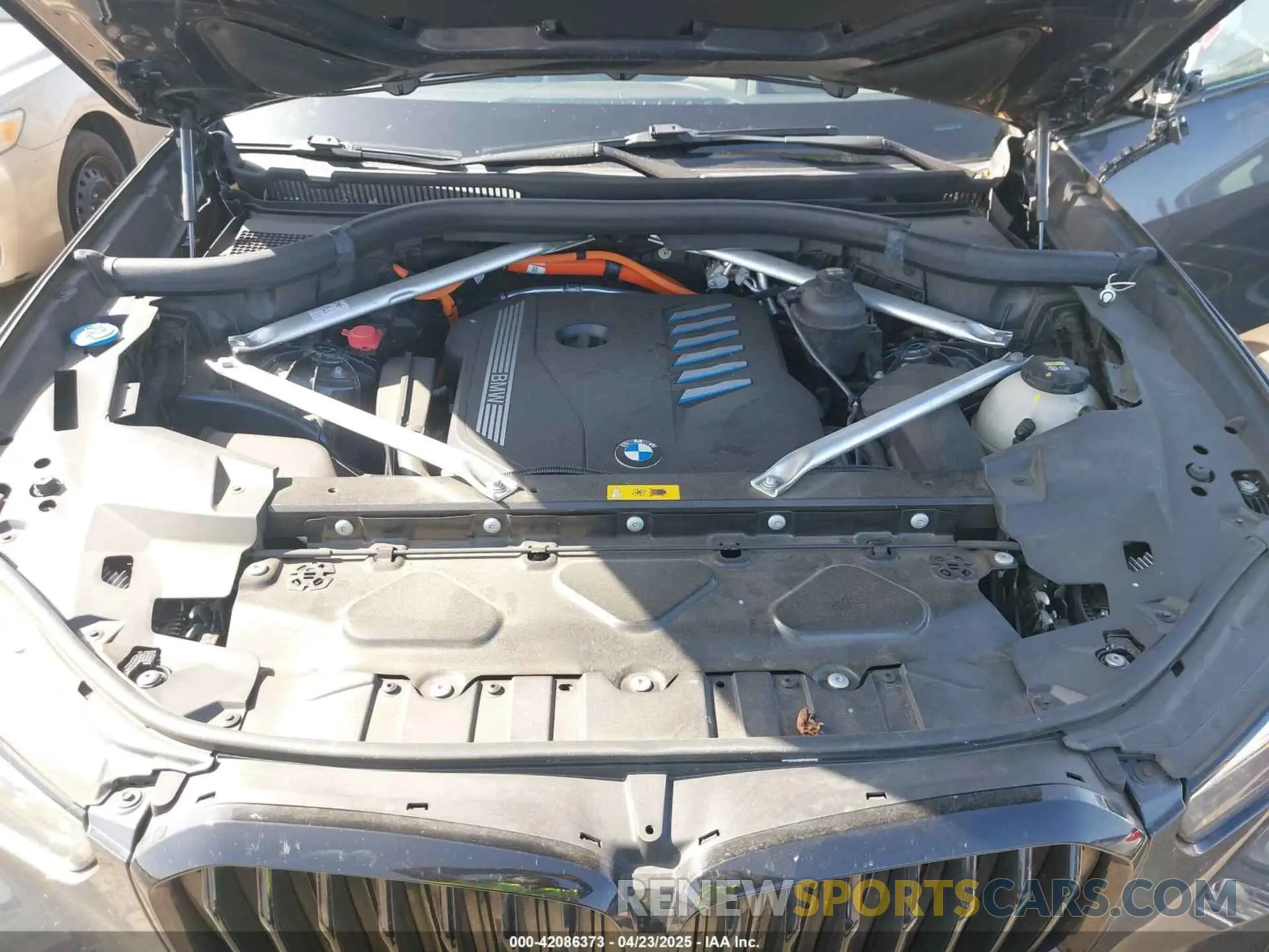 10 Photograph of a damaged car 5UXTA6C07N9J29881 BMW X5 PHEV 2022