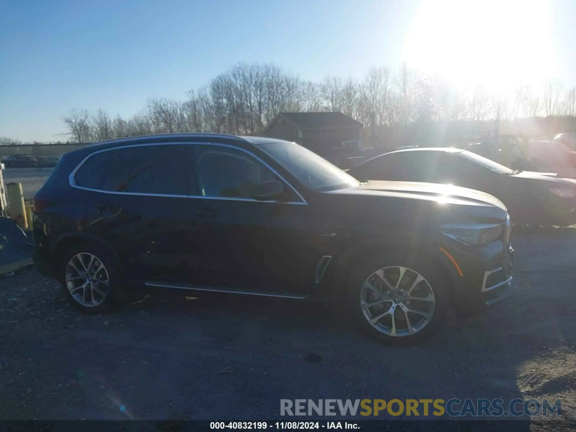 13 Photograph of a damaged car 5UXTA6C00P9P04809 BMW X5 PHEV 2023