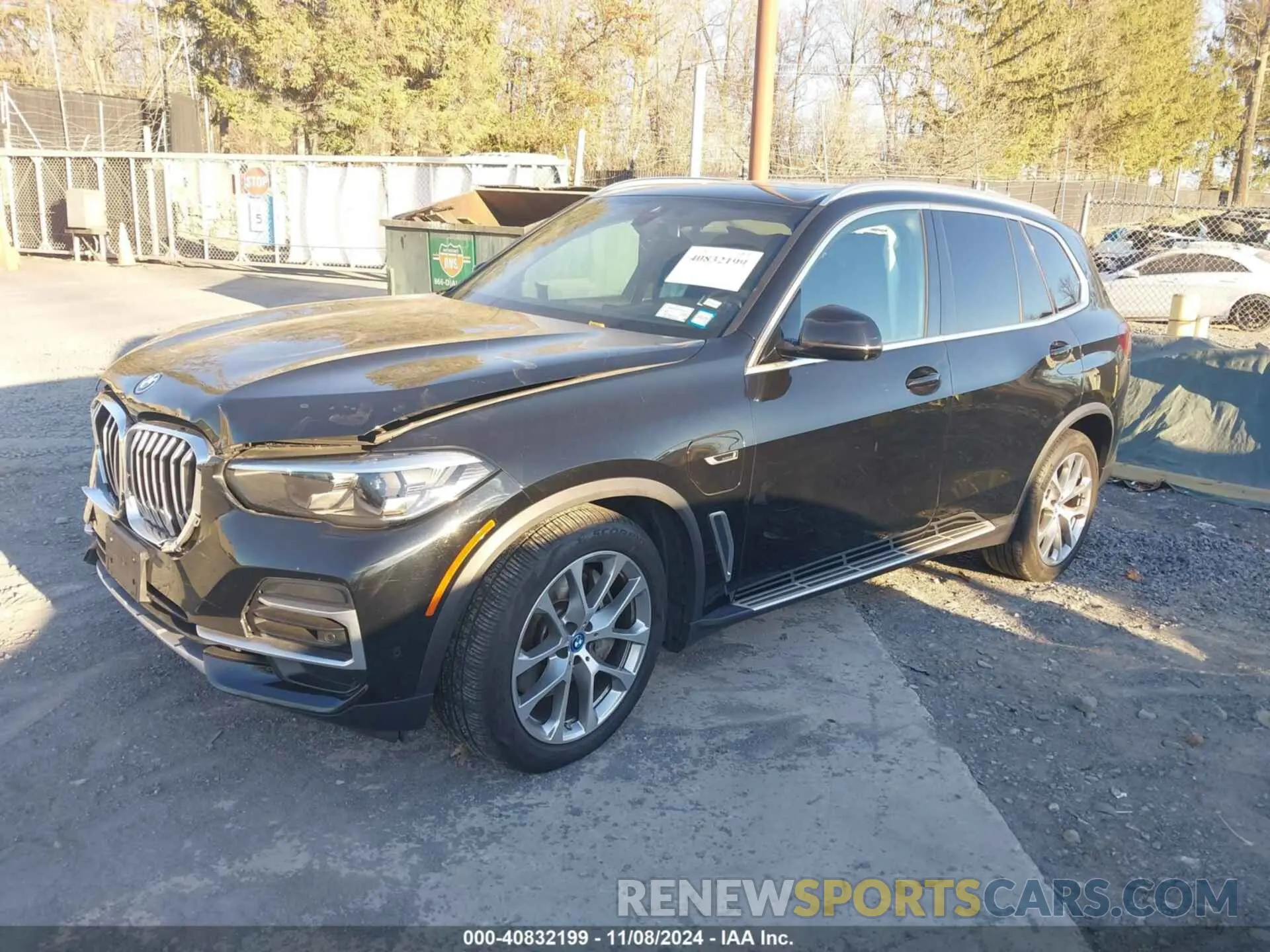 2 Photograph of a damaged car 5UXTA6C00P9P04809 BMW X5 PHEV 2023