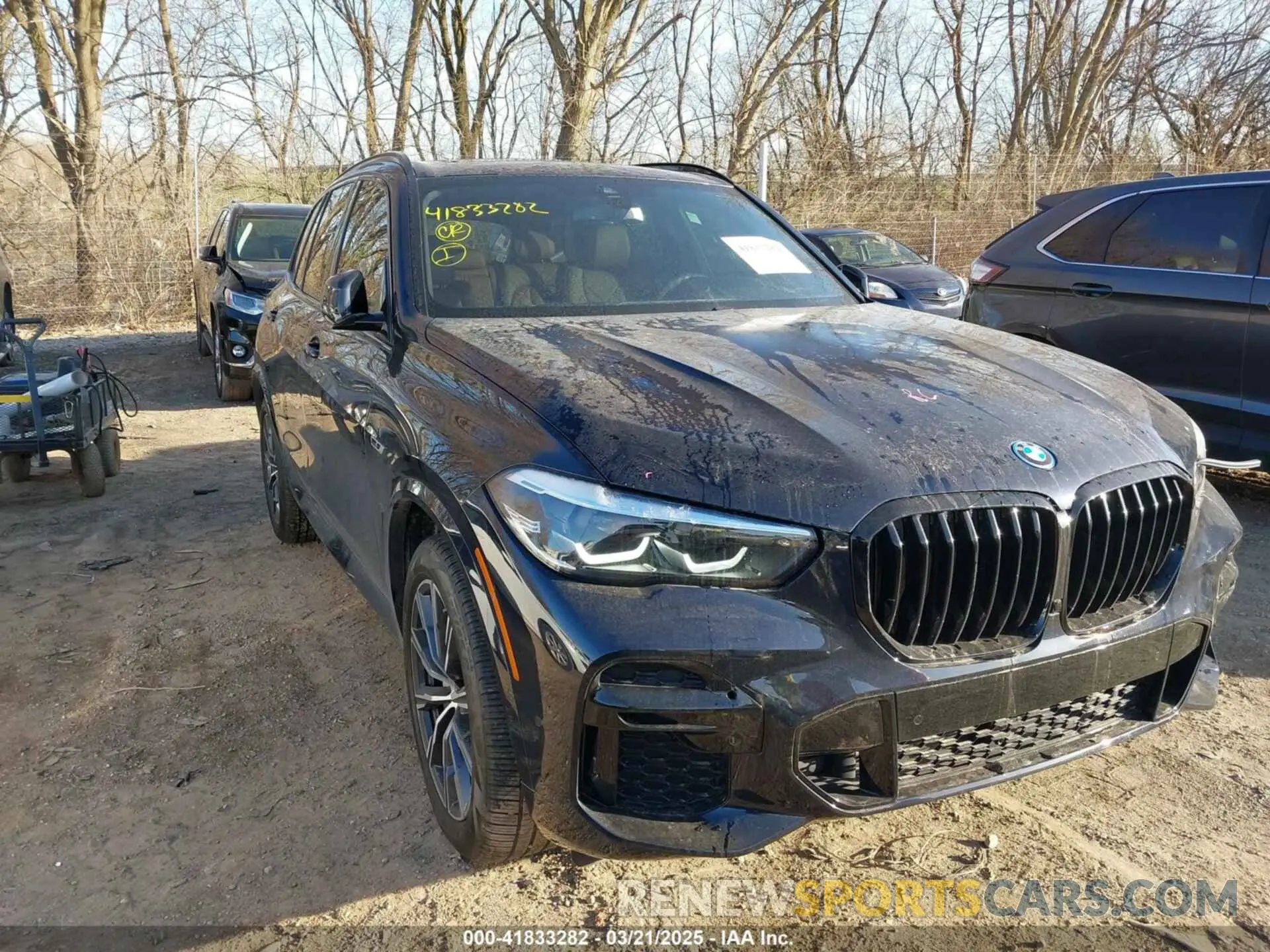 1 Photograph of a damaged car 5UXTA6C01P9R09426 BMW X5 PHEV 2023