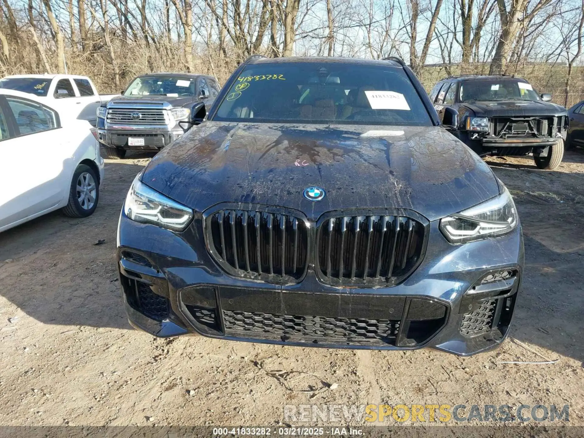 12 Photograph of a damaged car 5UXTA6C01P9R09426 BMW X5 PHEV 2023