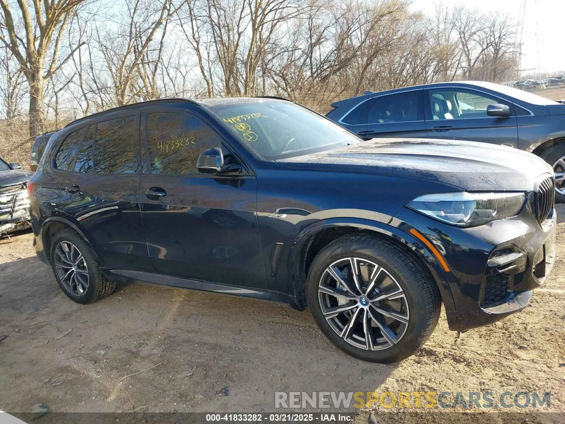 13 Photograph of a damaged car 5UXTA6C01P9R09426 BMW X5 PHEV 2023