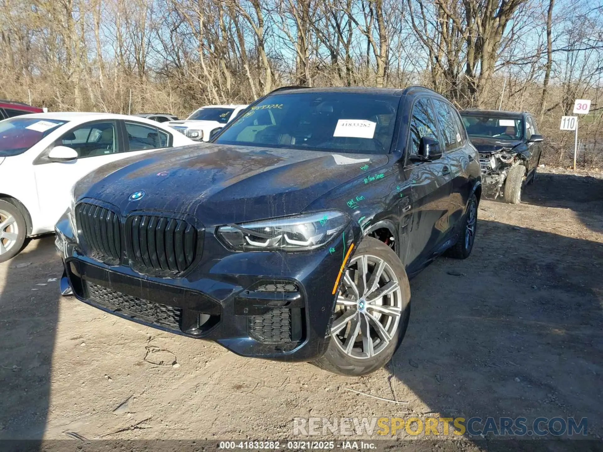 2 Photograph of a damaged car 5UXTA6C01P9R09426 BMW X5 PHEV 2023